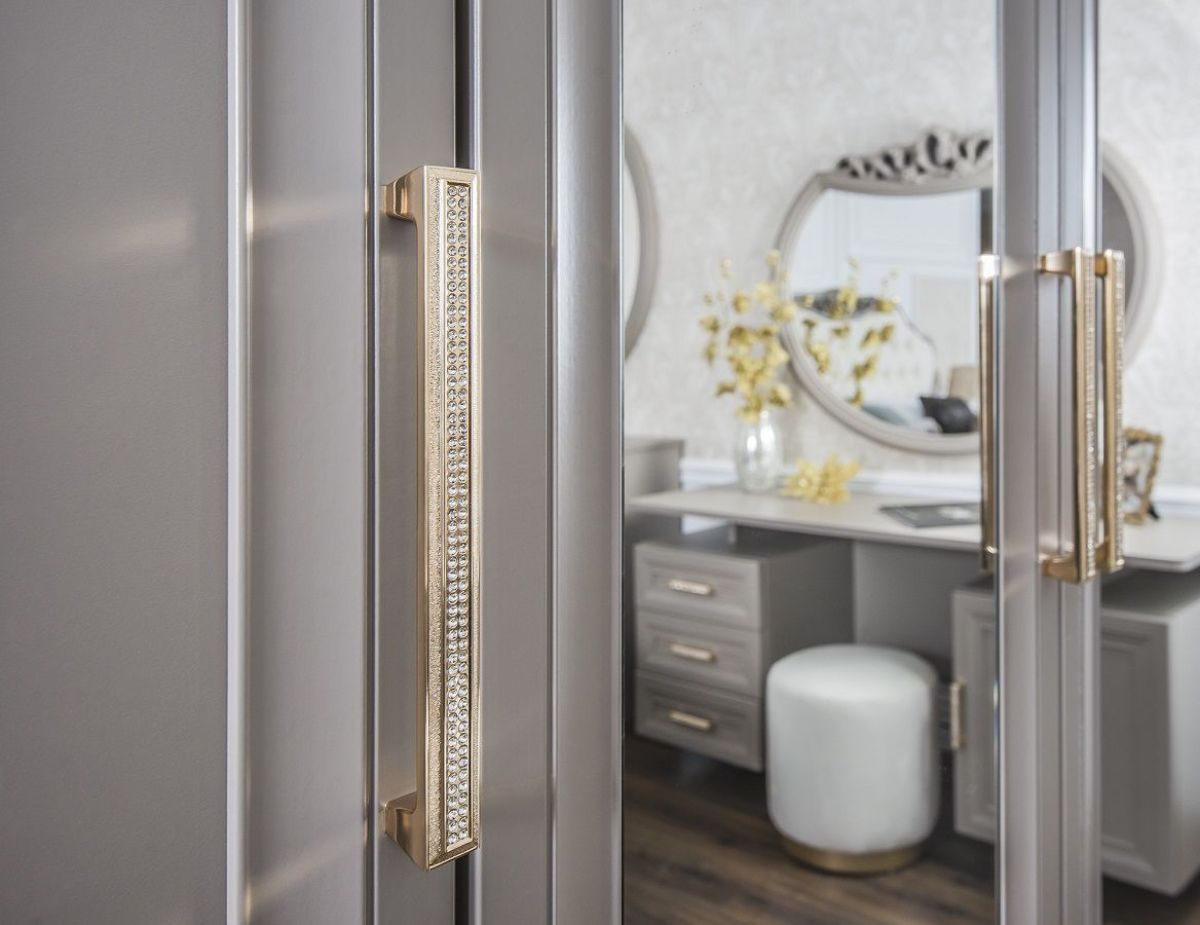 Шкаф 3-х ств с зеркалом Мокко (серый камень) | фото 2