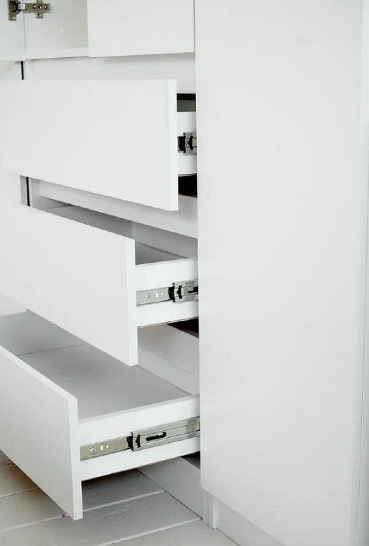 Спальный гарнитур Парус (Белый/Белый) 1400 (Вариант-1) | фото 10